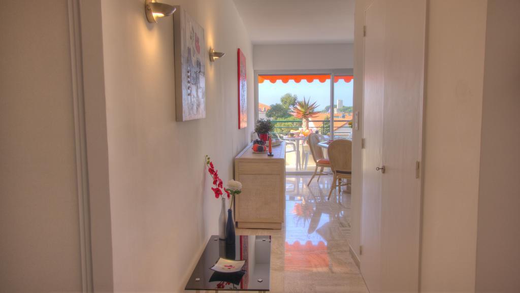 Beau 2 Pieces 3 Etoiles Vue Mer Et Montagnes Garage Prive Cannes Ngoại thất bức ảnh
